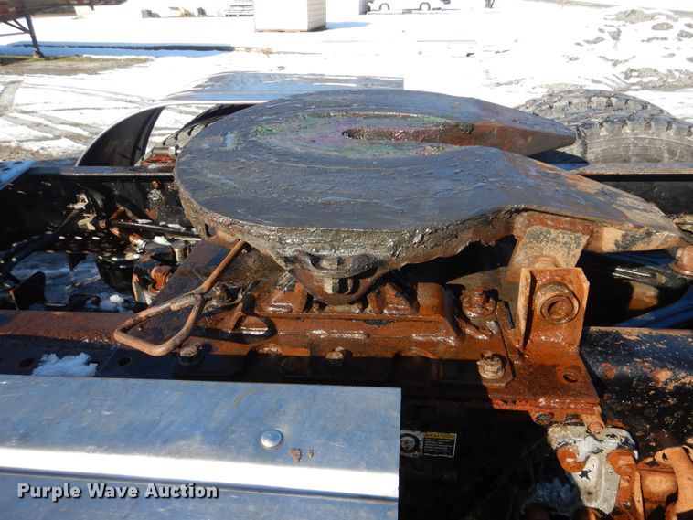 image for item DJ8576 2001 Kenworth T800  semi truck