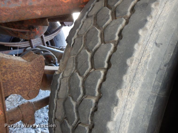 image for item EY9034 1990 Wabash dry van trailer