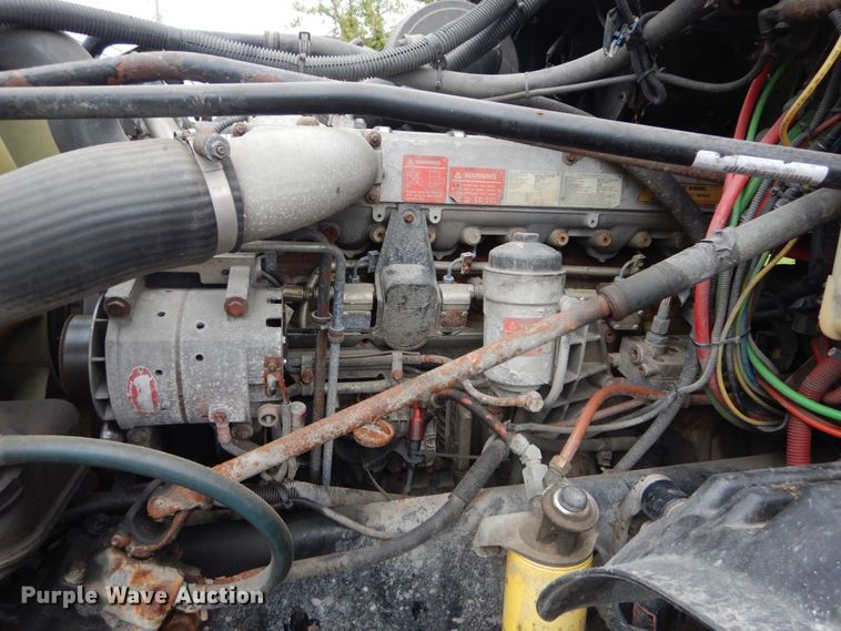 image for item GV9183 2006 Freightliner Columbia  semi truck