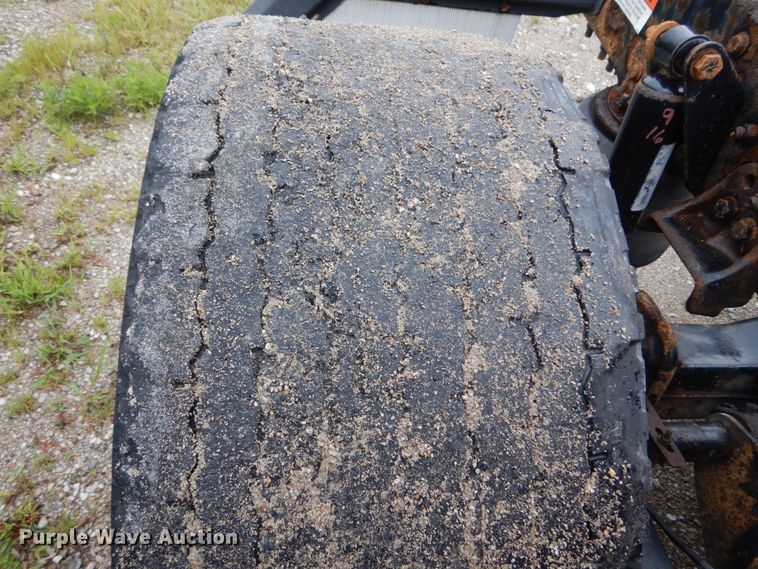 image for item GV9183 2006 Freightliner Columbia  semi truck