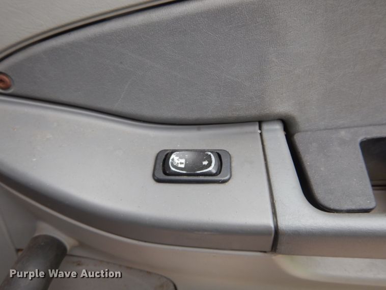 image for item GV9183 2006 Freightliner Columbia  semi truck