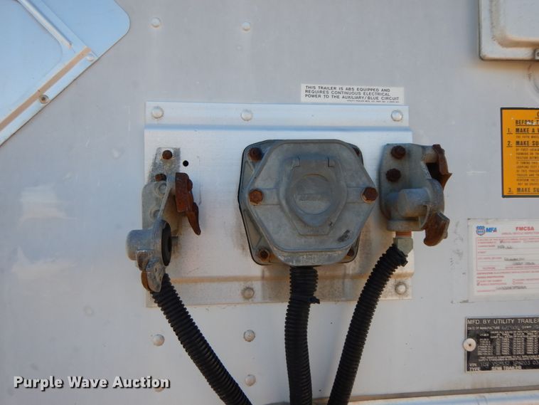 image for item HP9107 2001 Utility dry van trailer