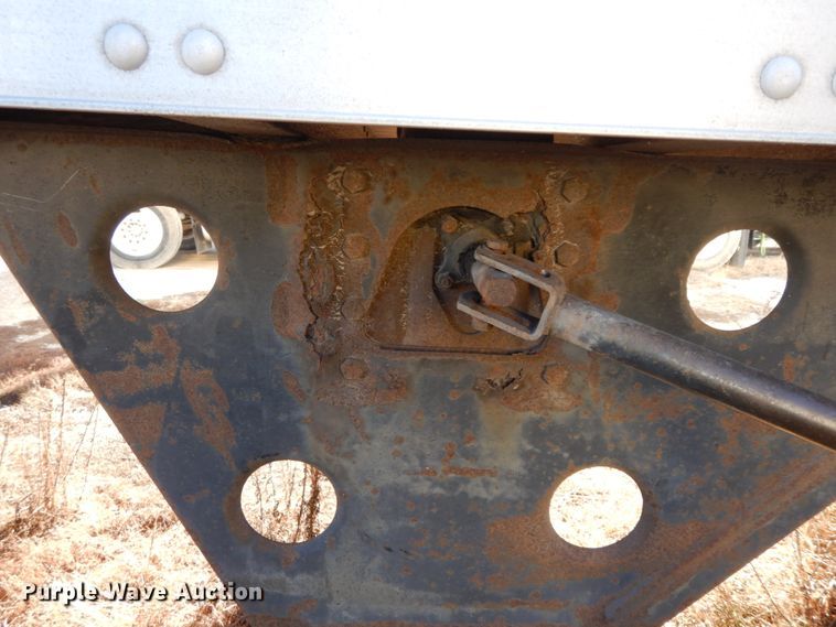 image for item HP9107 2001 Utility dry van trailer