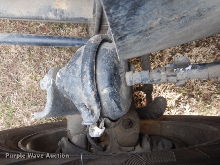 image for item HW9758 2012 Kenworth T700  semi truck