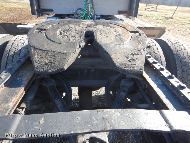 image for item HX9056 2008 Kenworth W900  semi truck