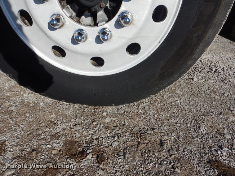 image for item HX9056 2008 Kenworth W900  semi truck