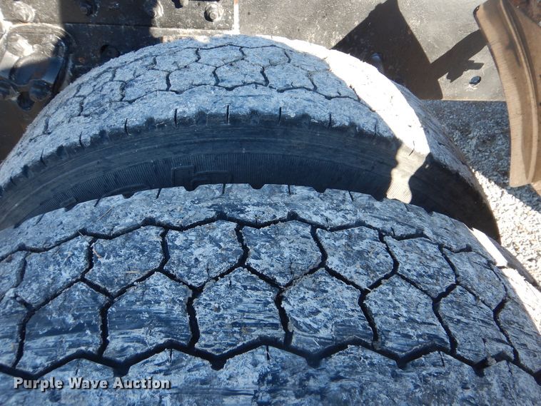 image for item HX9056 2008 Kenworth W900  semi truck