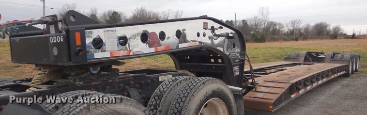 image for item HX9060 2007 Fontaine TH55 lowboy equipment trailer