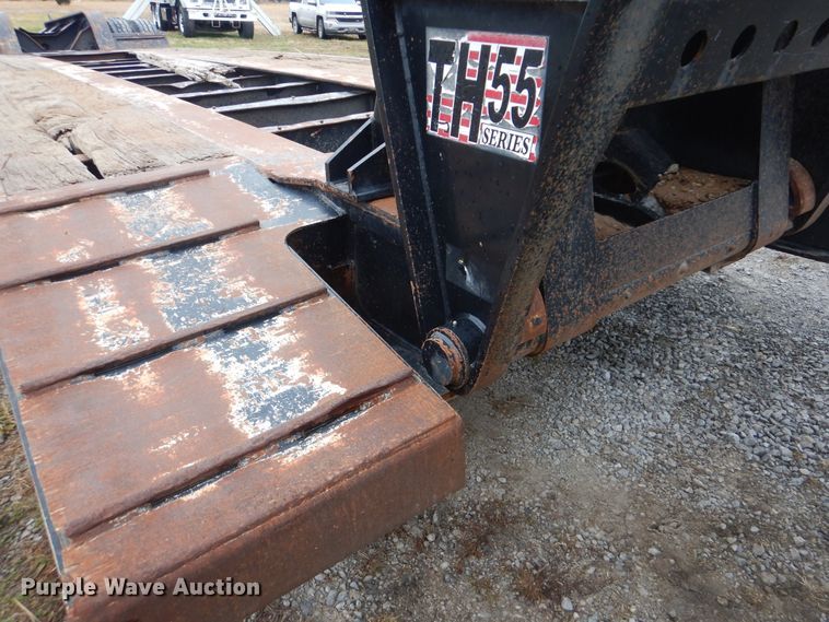 image for item HX9060 2007 Fontaine TH55 lowboy equipment trailer