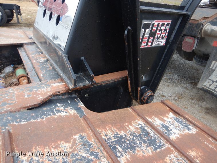 image for item HX9060 2007 Fontaine TH55 lowboy equipment trailer