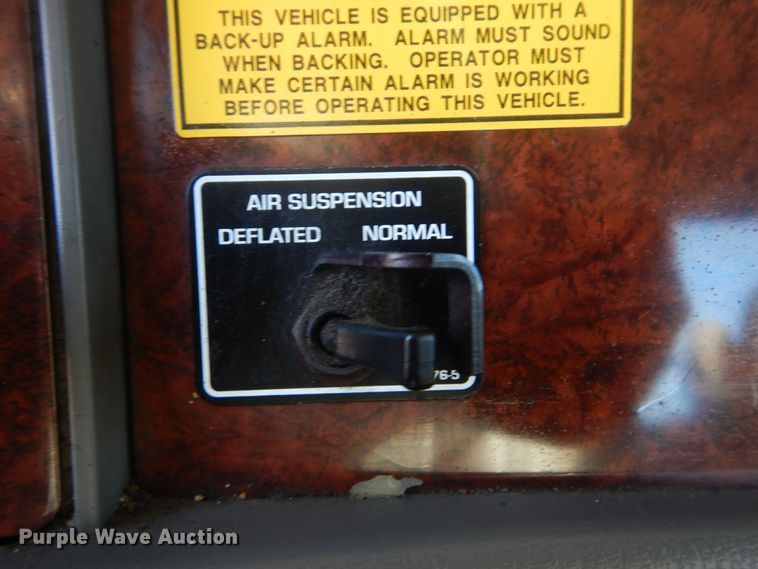 image for item HX9078 2010 Kenworth T370  truck cab and chassis