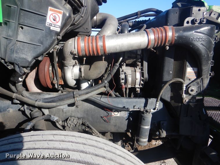 image for item HX9078 2010 Kenworth T370  truck cab and chassis