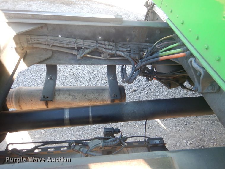 image for item HX9078 2010 Kenworth T370  truck cab and chassis