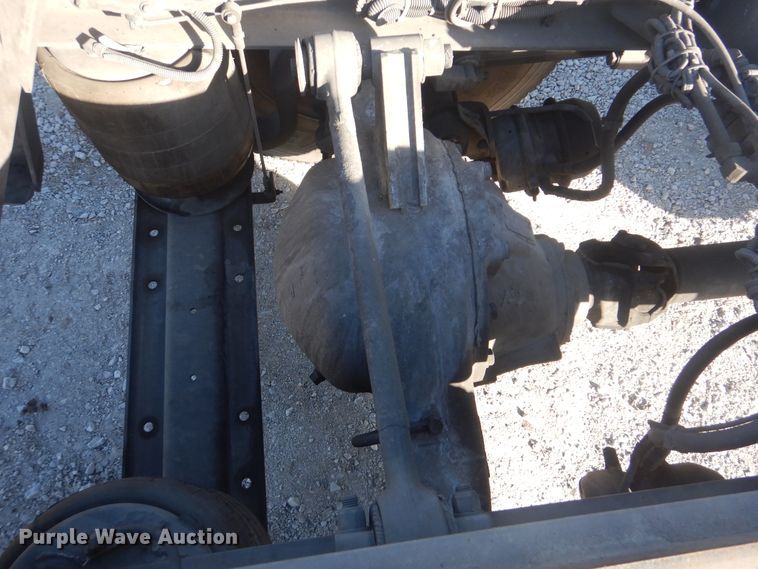 image for item HX9078 2010 Kenworth T370  truck cab and chassis