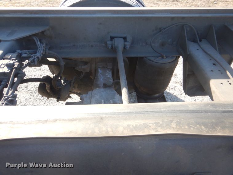 image for item HX9078 2010 Kenworth T370  truck cab and chassis