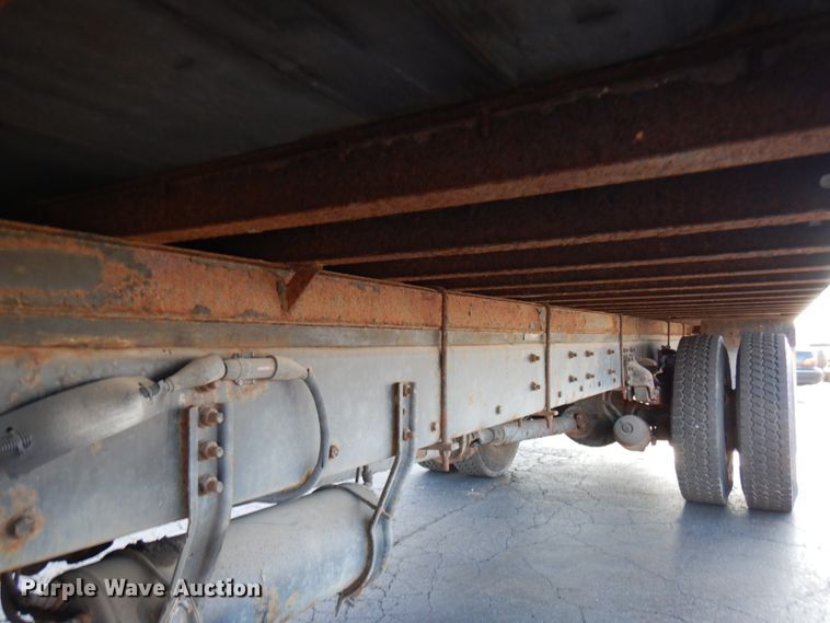 image for item HX9504 2006 Sterling Acterra  box truck