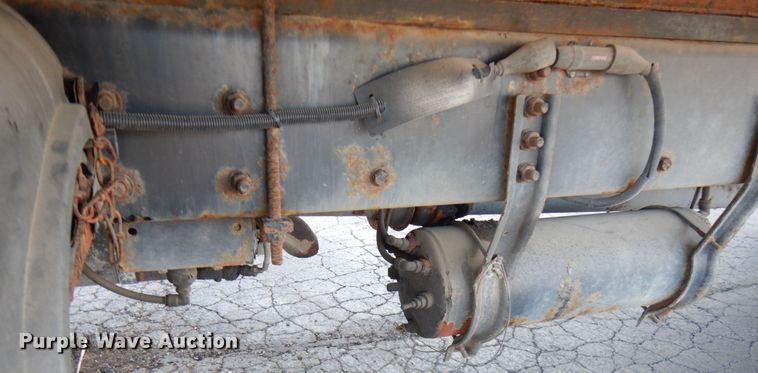 image for item HX9504 2006 Sterling Acterra  box truck