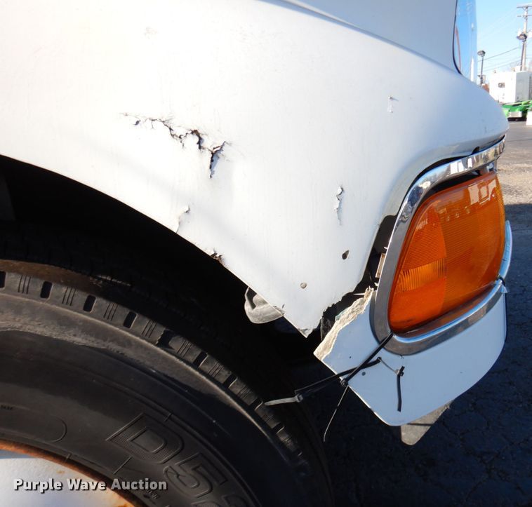 image for item HX9504 2006 Sterling Acterra  box truck