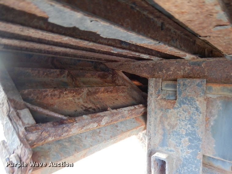 image for item HX9504 2006 Sterling Acterra  box truck