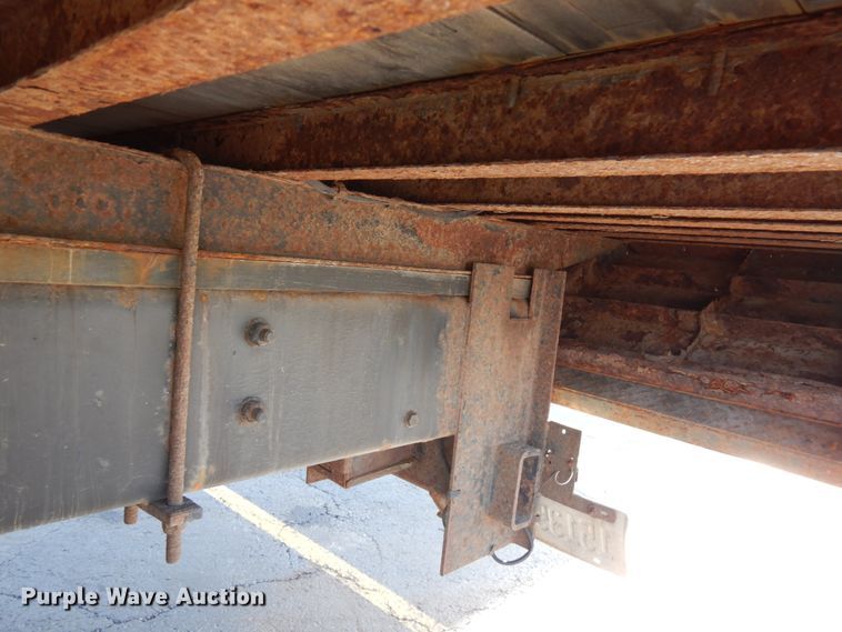 image for item HX9504 2006 Sterling Acterra  box truck