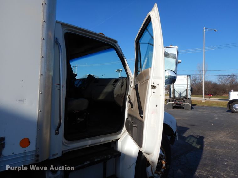 image for item HX9504 2006 Sterling Acterra  box truck