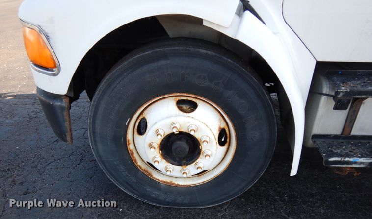 image for item HX9504 2006 Sterling Acterra  box truck