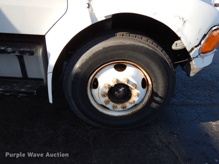 image for item HX9504 2006 Sterling Acterra  box truck