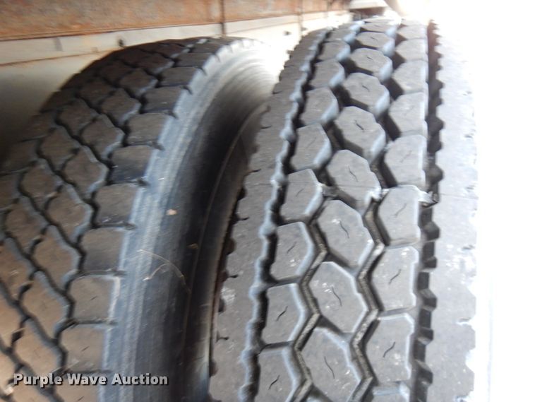 image for item HX9504 2006 Sterling Acterra  box truck