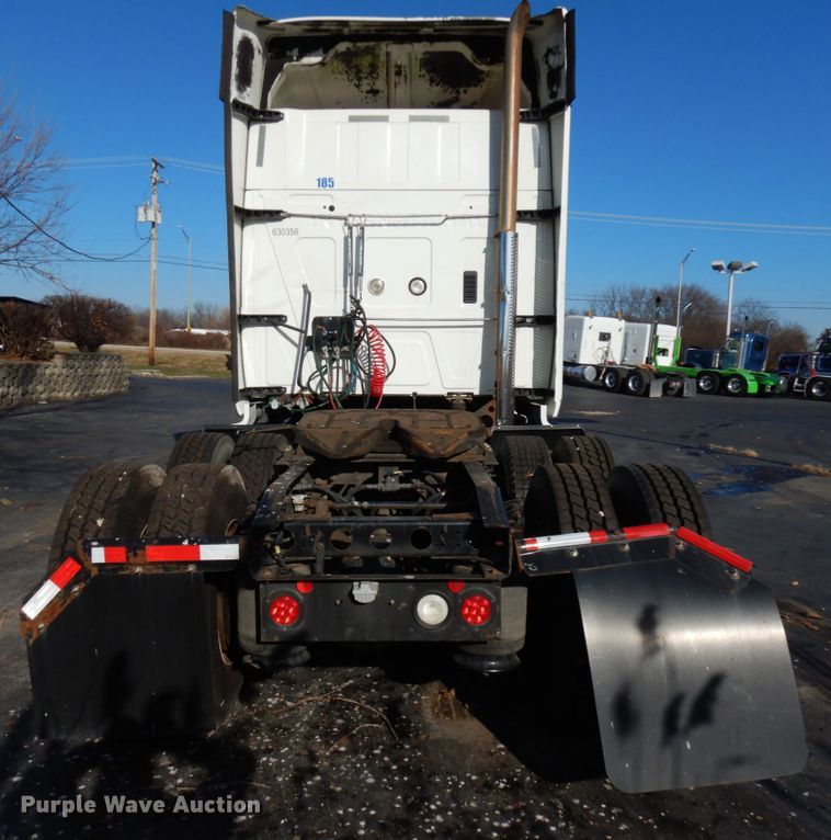 image for item HX9506 2012 International ProStar Plus  semi truck