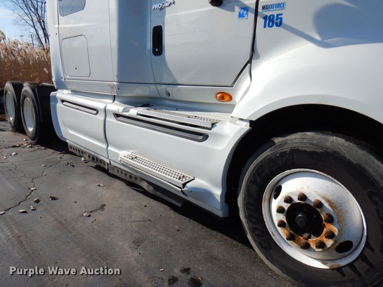 image for item HX9506 2012 International ProStar Plus  semi truck