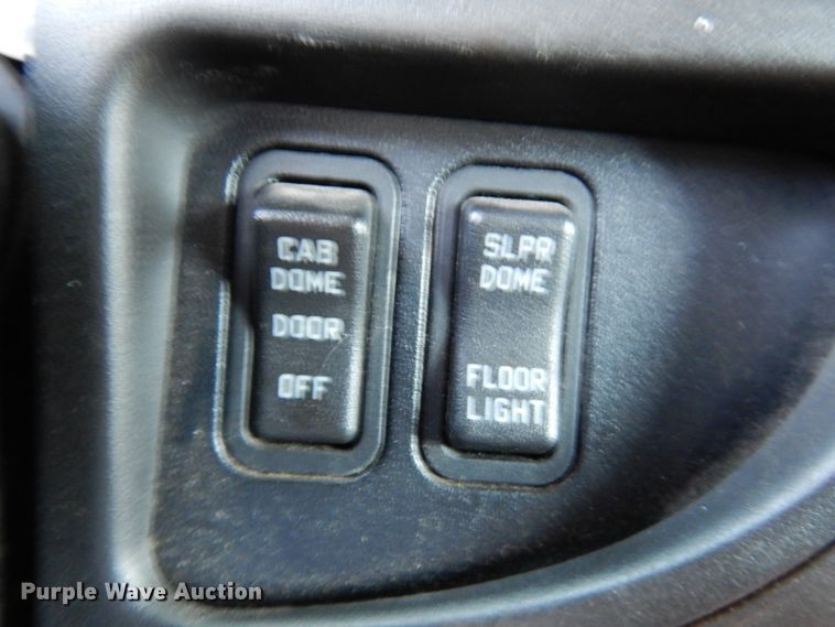 image for item HX9506 2012 International ProStar Plus  semi truck