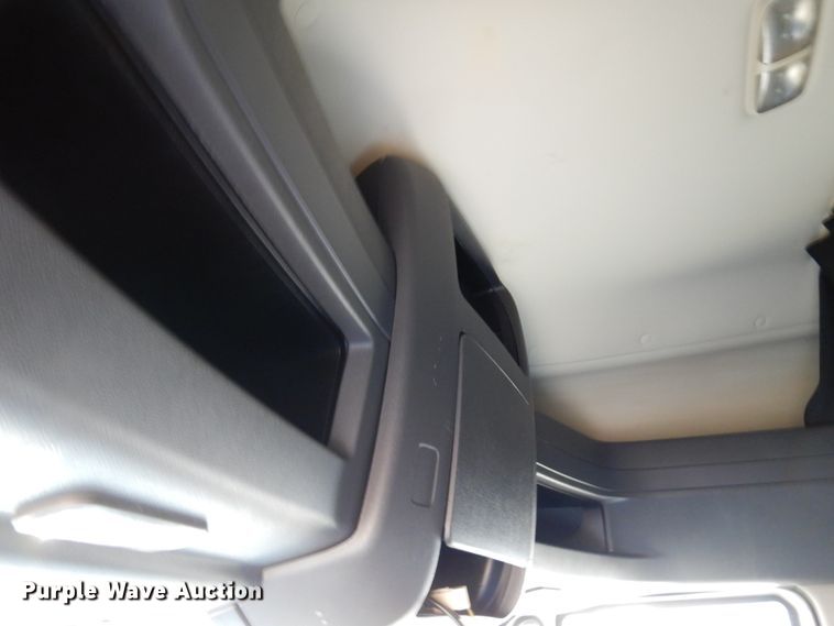 image for item HX9506 2012 International ProStar Plus  semi truck