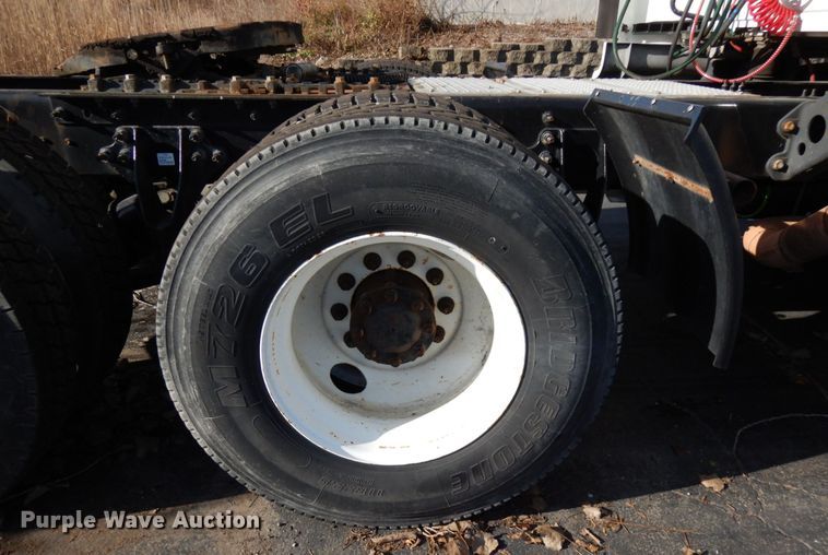 image for item HX9506 2012 International ProStar Plus  semi truck