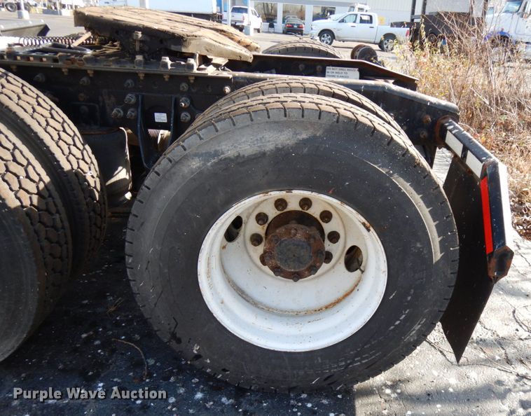 image for item HX9506 2012 International ProStar Plus  semi truck