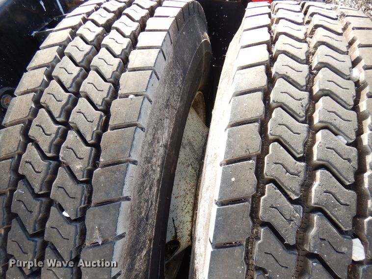 image for item HX9506 2012 International ProStar Plus  semi truck