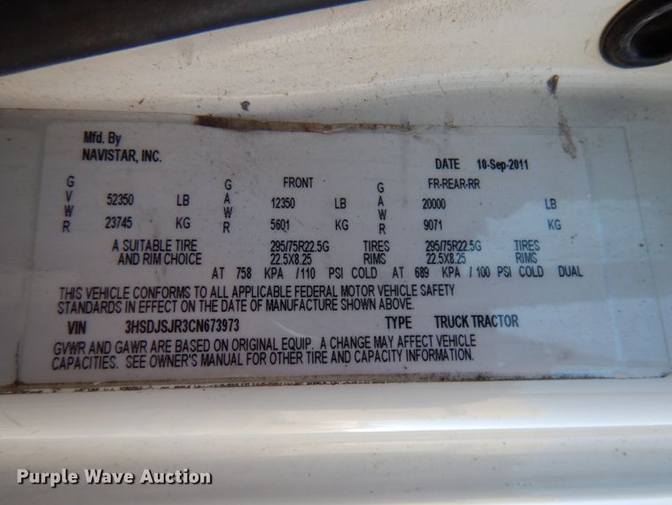 image for item HX9506 2012 International ProStar Plus  semi truck