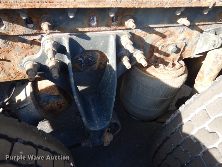 image for item HX9507 2013 International ProStar Plus  semi truck