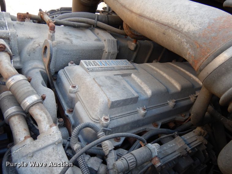 image for item HX9507 2013 International ProStar Plus  semi truck