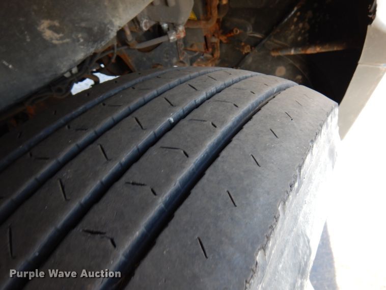 image for item HX9507 2013 International ProStar Plus  semi truck