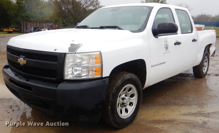 image for item AE9574 2009 Chevrolet Silverado 1500  Crew Cab pickup truck