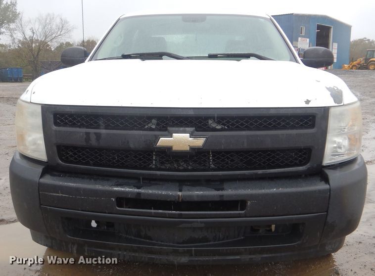 image for item AE9574 2009 Chevrolet Silverado 1500  Crew Cab pickup truck