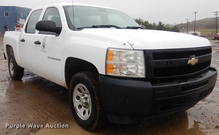 image for item AE9574 2009 Chevrolet Silverado 1500  Crew Cab pickup truck