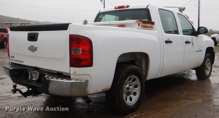 image for item AE9574 2009 Chevrolet Silverado 1500  Crew Cab pickup truck