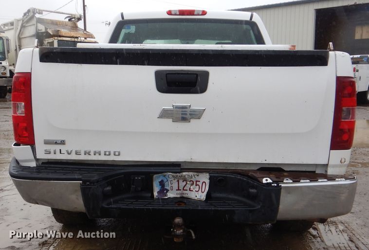 image for item AE9574 2009 Chevrolet Silverado 1500  Crew Cab pickup truck