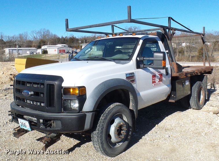 image for item DC2847 2009 Ford F550 Super Duty  flatbed truck