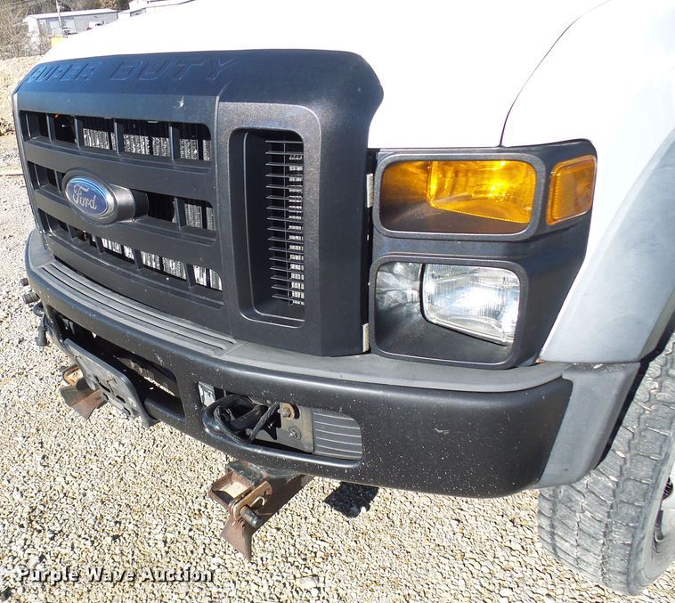 image for item DC2847 2009 Ford F550 Super Duty  flatbed truck