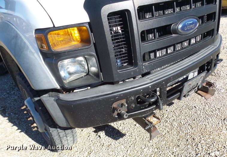 image for item DC2847 2009 Ford F550 Super Duty  flatbed truck