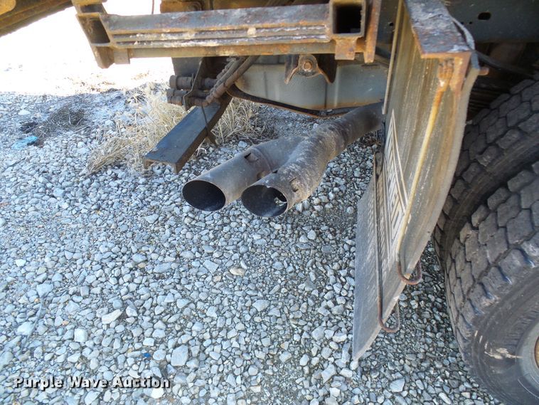 image for item DC2847 2009 Ford F550 Super Duty  flatbed truck