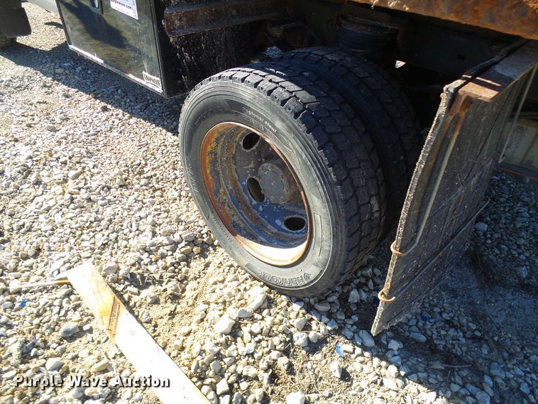 image for item DC2847 2009 Ford F550 Super Duty  flatbed truck