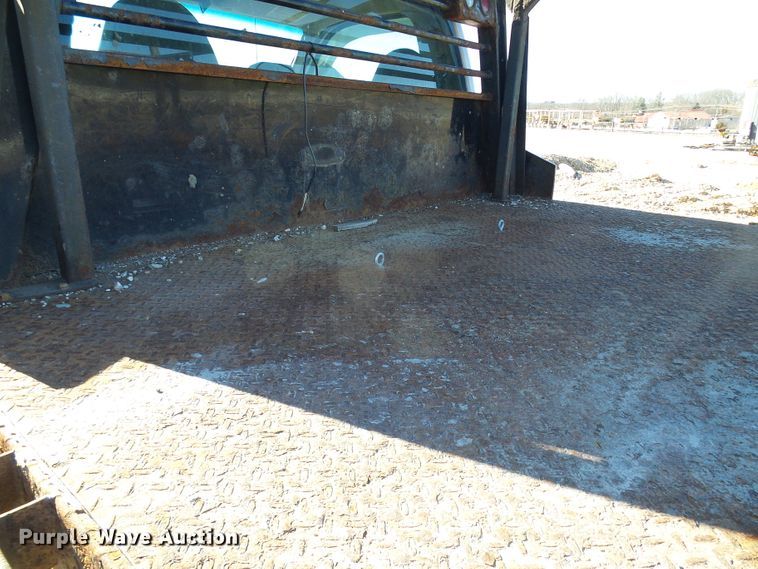 image for item DC2847 2009 Ford F550 Super Duty  flatbed truck